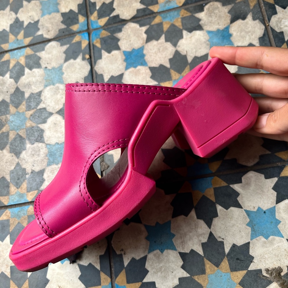 Miista shoes in size 7,5 Pink
